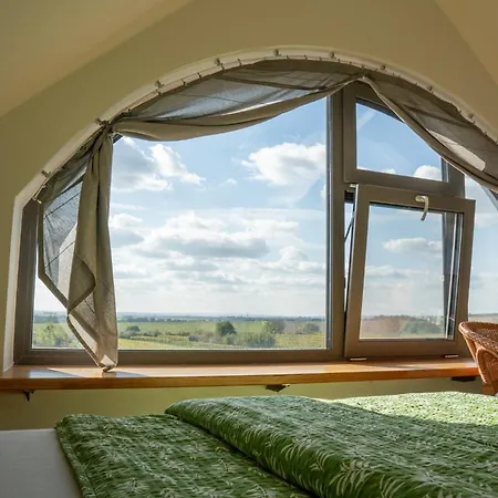 Vinarstvi U Sv. Krize Prušánky